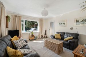 Lounge- click for photo gallery